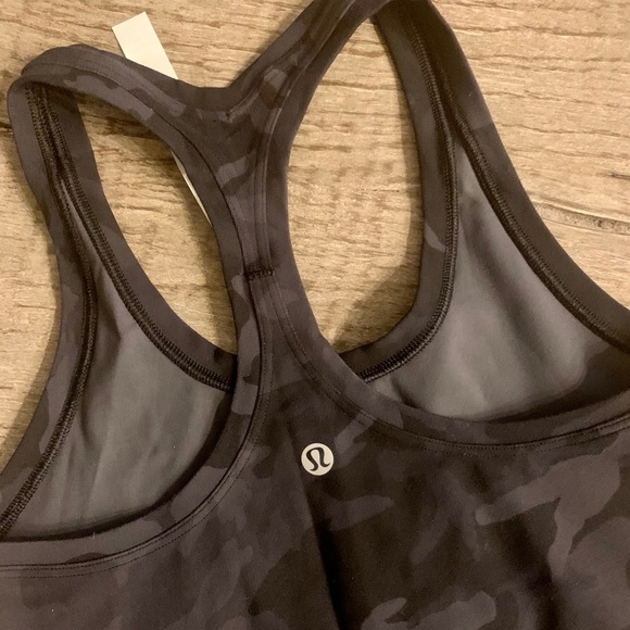 Lululemon Cool Racerback Tank in Camo. - Picture 9 of 13